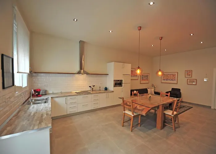 Corceles Casa Palacio